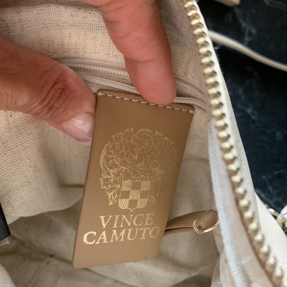 Vince camuto - Picture 3 of 8